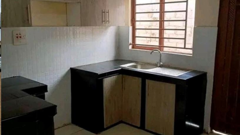 2-bedroom-flat-for-rent-in-chalala-big-2