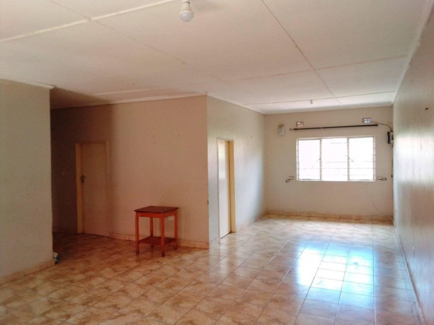 3-bedroom-flat-for-rent-in-salama-park-big-4