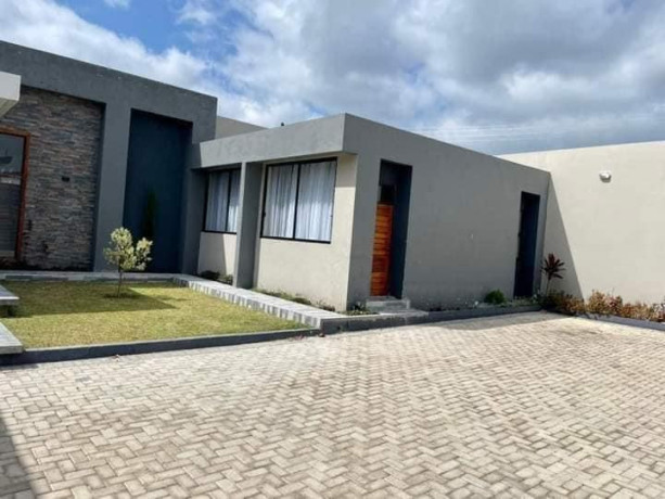 3-bedroom-house-for-sale-in-new-kasama-big-4