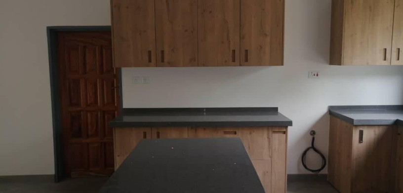 3-bedroom-house-for-sale-in-meanwood-big-5