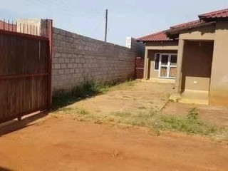 3 Bedroom Boarding House For Sale In Libala South