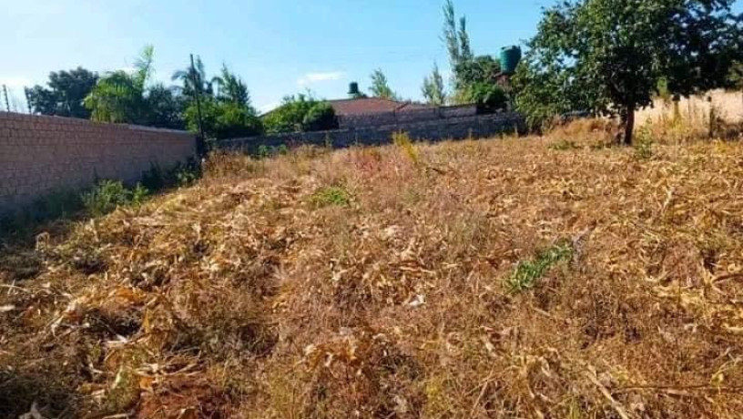 plot-for-sale-in-chalala-big-0