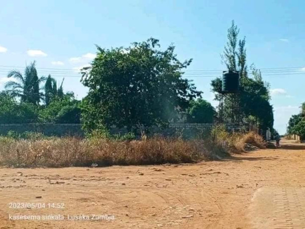 plot-for-sale-in-chalala-big-3