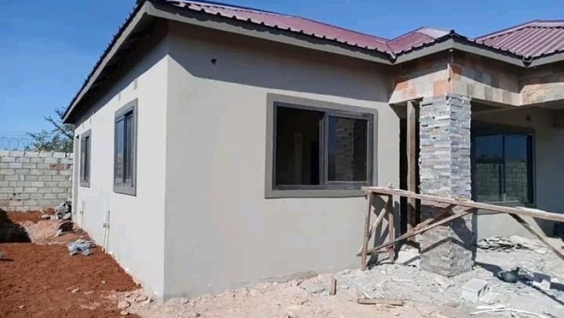 3-bedroom-house-for-sale-in-new-kasama-big-4