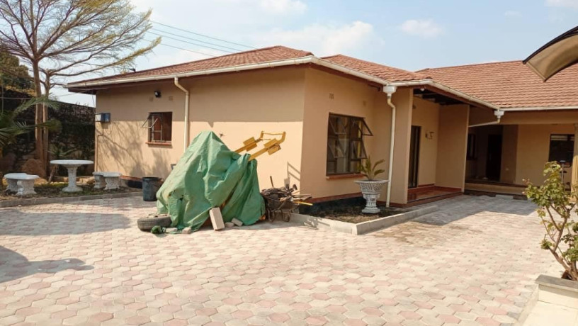 2-bedroom-house-for-rent-in-twin-palm-big-0