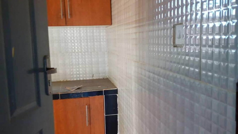 3-bedroom-flat-for-rent-in-chalala-big-3