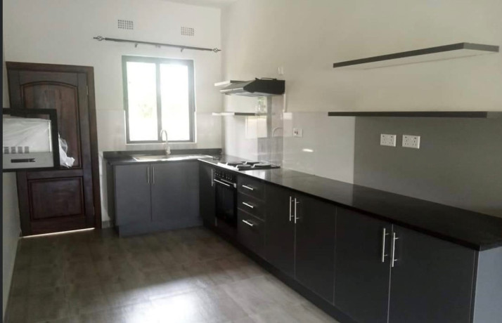 2-bedroom-flat-for-rent-in-ibex-hill-big-1