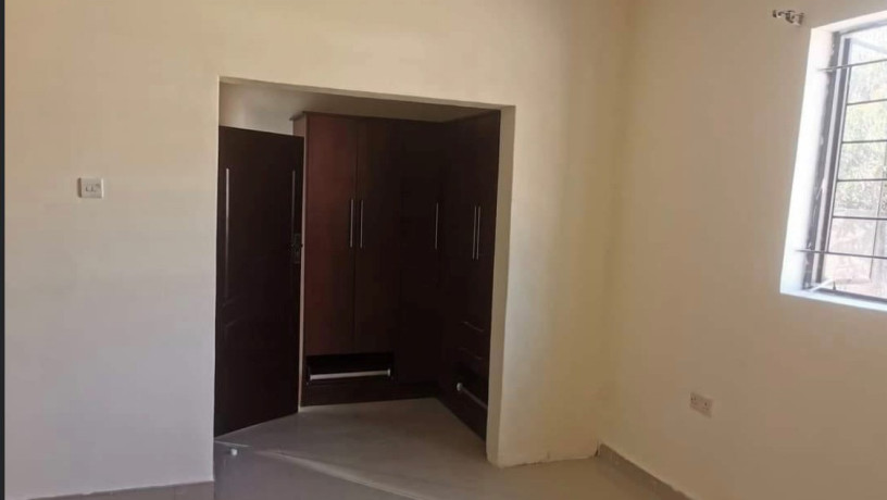 3-bedroom-flat-for-rent-in-ibex-hill-big-6