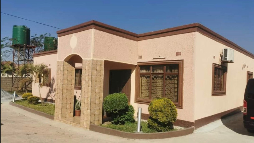 3-bedroom-flat-for-rent-in-ibex-hill-big-1