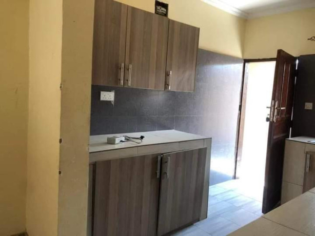 3-bedroom-flat-for-rent-in-ibex-hill-big-8