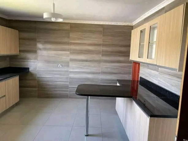 3-bedroom-flat-for-rent-in-ibex-hill-big-5