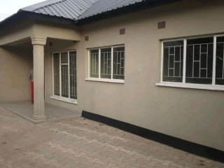 3 Bedroom House For Rent In Lusaka South