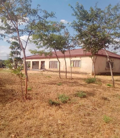 4-bedroom-house-for-sale-in-chamba-valley-big-0