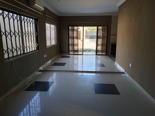 3-bedroom-flat-for-rent-in-mass-media-big-9