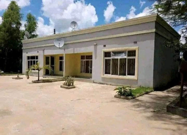 2-bedroom-flat-for-rent-in-ranchdale-big-1