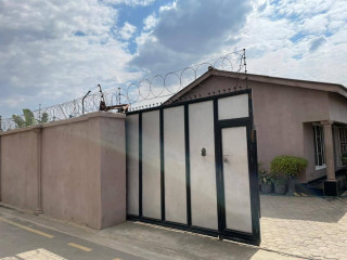 3-bedroom-house-for-sale-in-kamwala
