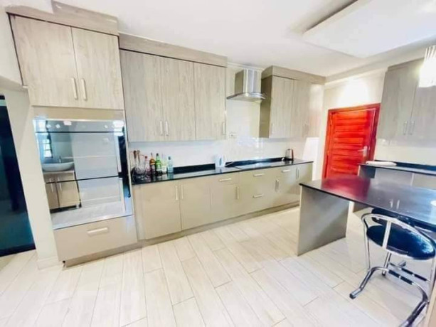 3-bedroom-flat-for-sale-in-lilayi-estate-big-8