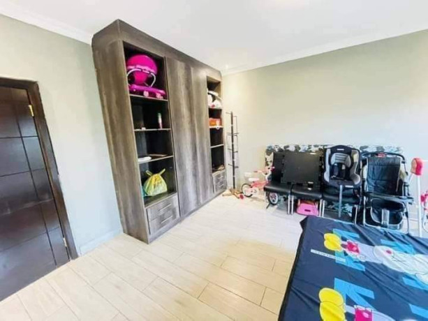 3-bedroom-flat-for-sale-in-lilayi-estate-big-1