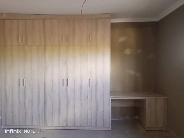 3-bedroom-house-for-sale-big-6
