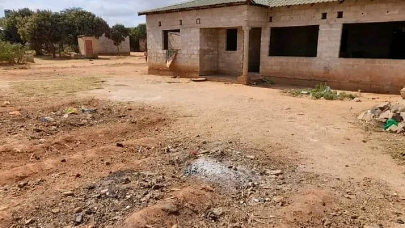 incomplete-3-bedroom-house-for-sale-in-kabangwe-big-0