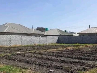 30m by 20m Plot For Sale In Makeni Villa