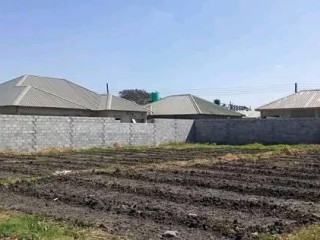 30m-by-20m-plot-for-sale-in-makeni-villa