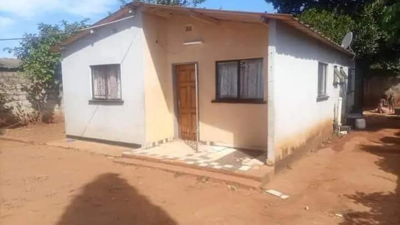 3-bedroom-standalone-house-for-sale-in-chilenje-big-0