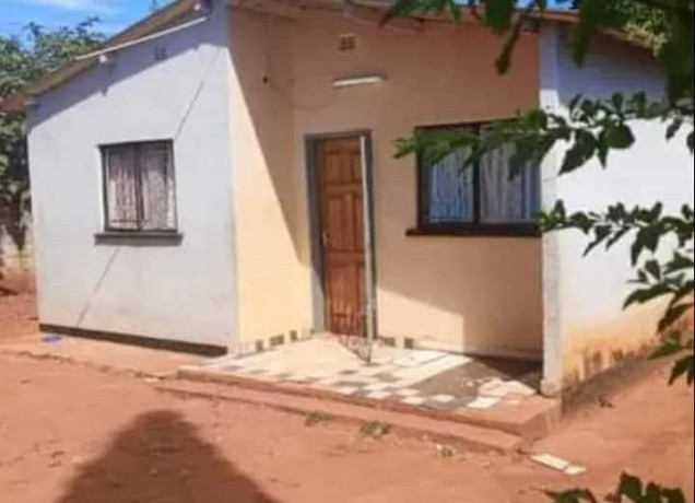 3-bedroom-standalone-house-for-sale-in-chilenje-big-3