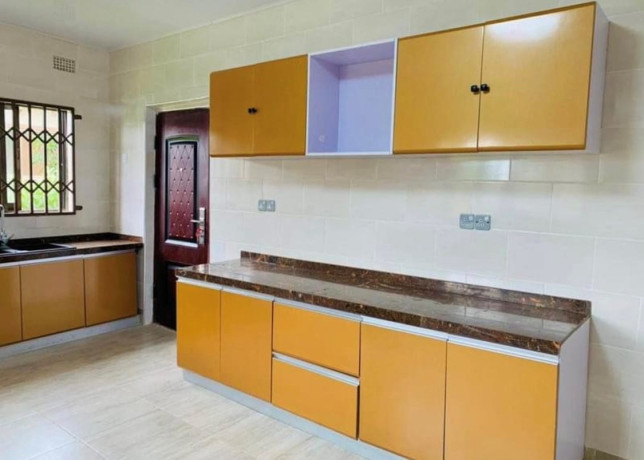 2-bedroom-flat-for-rent-in-ibex-meanwood-big-1
