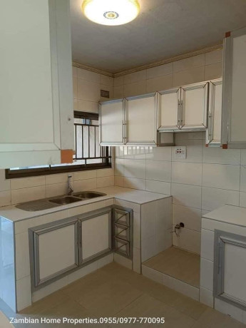 3-bedroom-flat-for-rent-in-lilayi-big-3