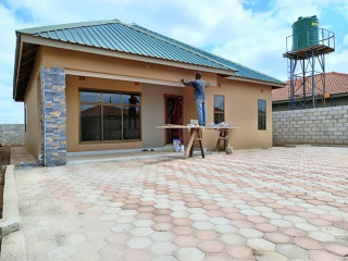 2 Bedroom House For Sale In Lilayi