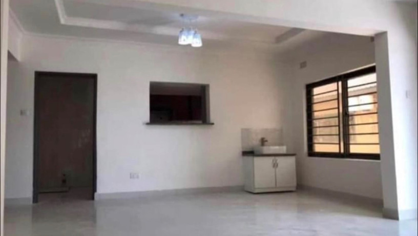 2-bedroom-flat-for-rent-in-chalala-big-2