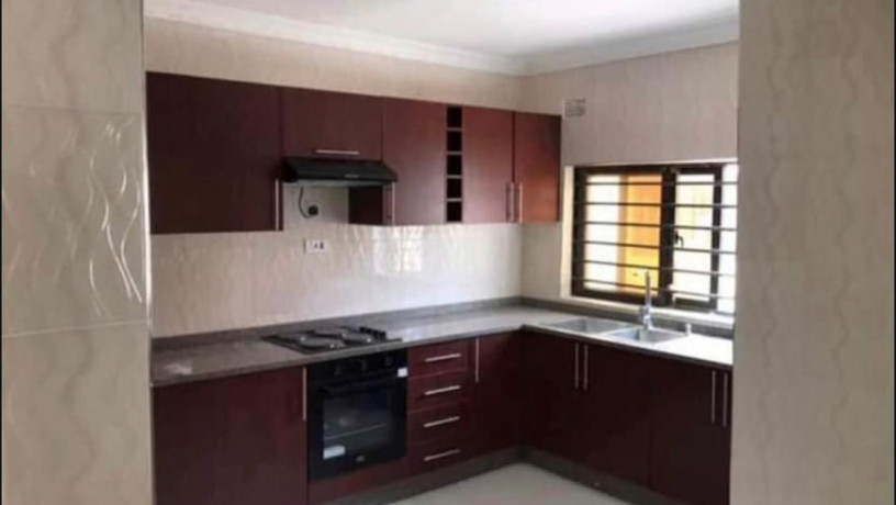 2-bedroom-flat-for-rent-in-chalala-big-6