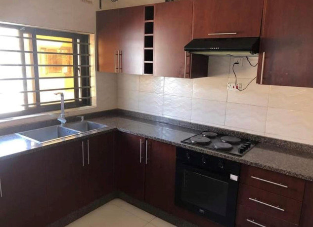 2-bedroom-flat-for-rent-in-chalala-big-1
