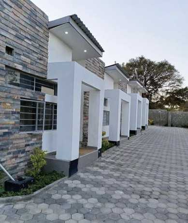 41-bedroom-flats-for-sale-in-ibex-hill-big-0