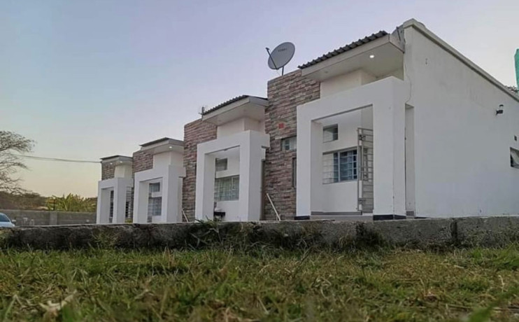 1-bedroom-flats-for-sale-in-ibex-hill-big-1