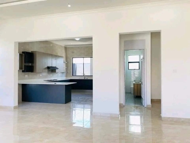 52-bedroom-flats-for-rent-in-ibex-hill-big-7