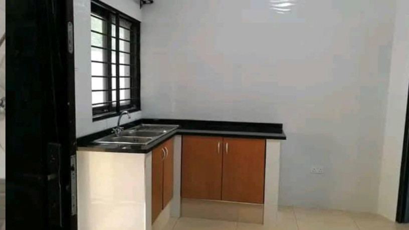 2-bedroom-flat-for-rent-in-makeni-big-3