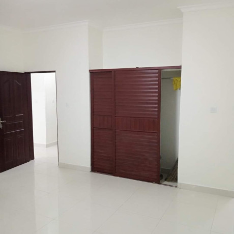 12-3-bedroom-flats-for-rent-in-makeni-big-6