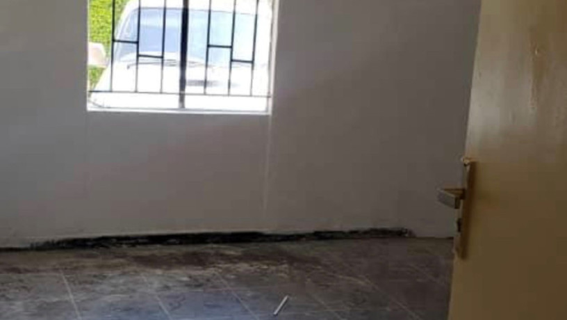 2-bedroom-flat-for-rent-in-makeni-big-7