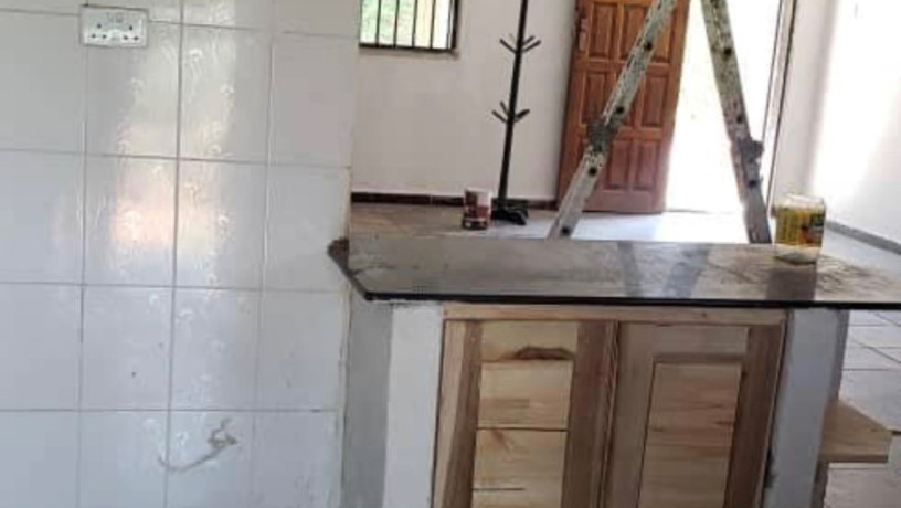 2-bedroom-flat-for-rent-in-makeni-big-6