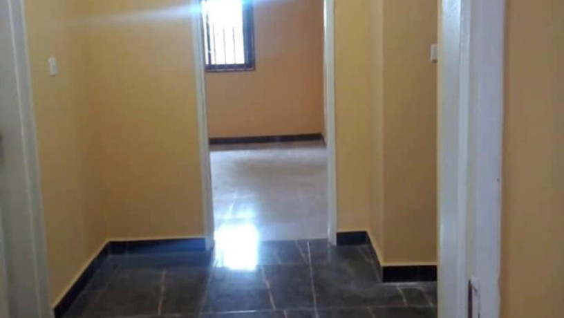 2-bedroom-flat-for-rent-in-makeni-big-6