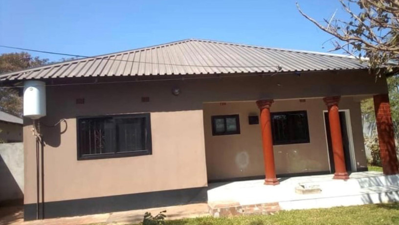 2-bedroom-flat-for-rent-in-makeni-big-2