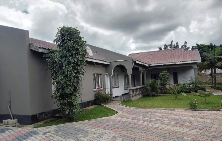 3-bedroom-house-for-sale-in-makeni-big-2