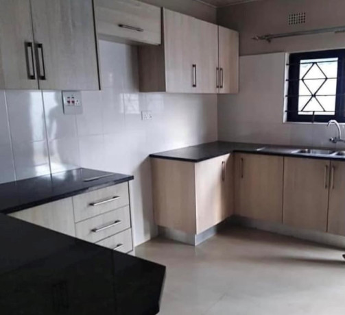 2-bedroom-flat-for-rent-in-makeni-big-2