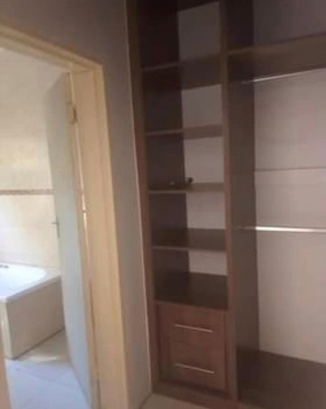 2-bedroom-flat-for-rent-in-makeni-big-6