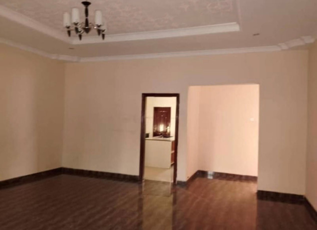 3-bedroom-flat-for-rent-in-makeni-big-2