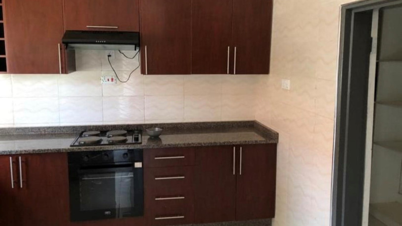 2-bedroom-flat-for-rent-in-chalala-big-5