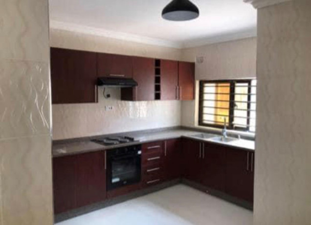 2-bedroom-flat-for-rent-in-chalala-big-2