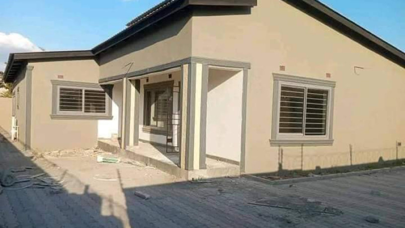 3-bedroom-house-for-sale-in-new-kasama-big-4